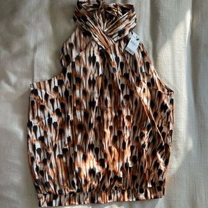 NWT Express hi neck patterned blouse